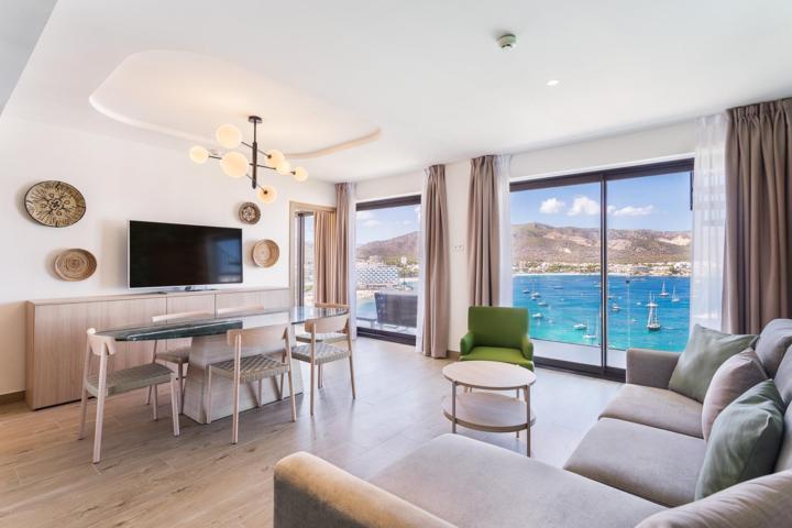 Master Suite - 2 Adultos